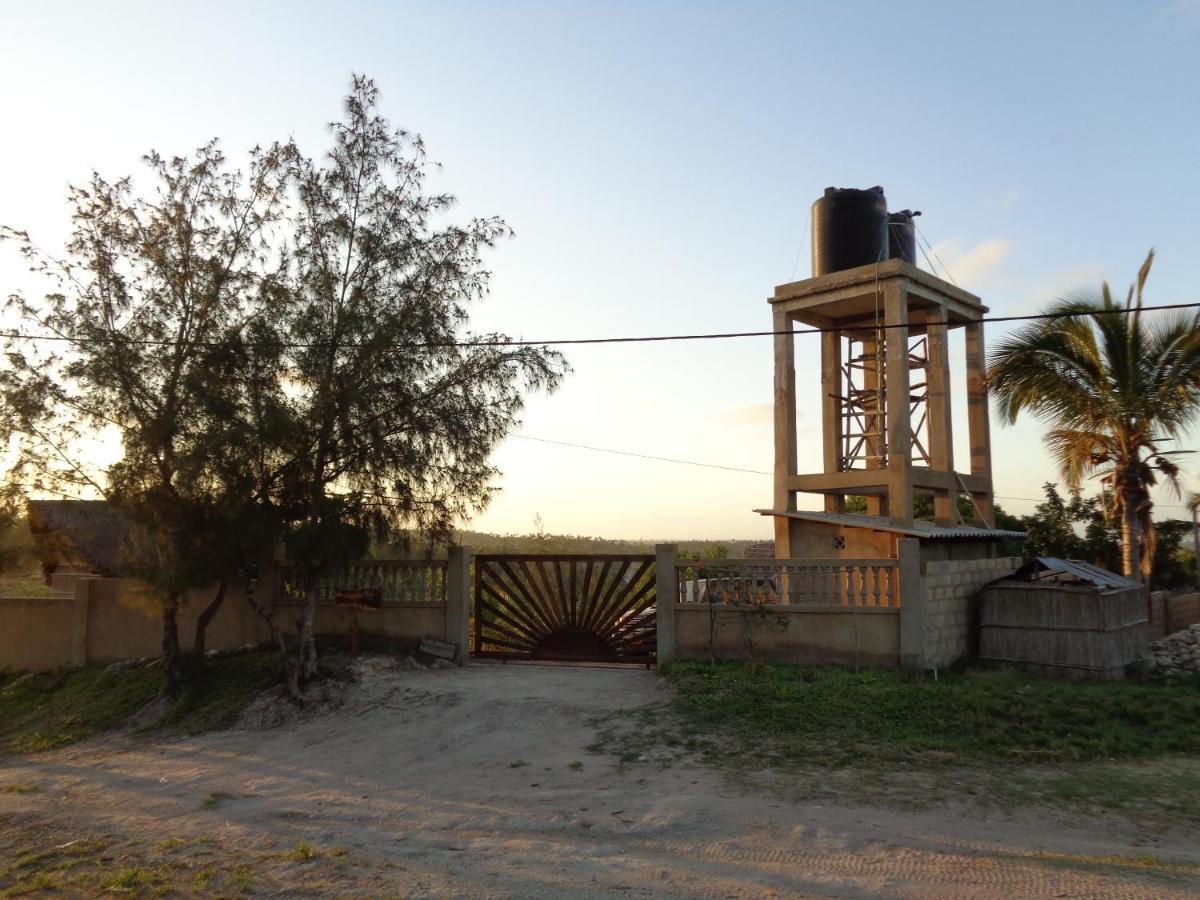 מלון Praia do Tofo Casa Camaleao Gekko Cottadge מראה חיצוני תמונה